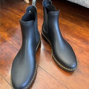 Women’s Chelsea Rain Boots Black - 10